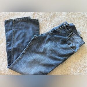 Levi's Men's Medium Blue Straight-Leg Jeans